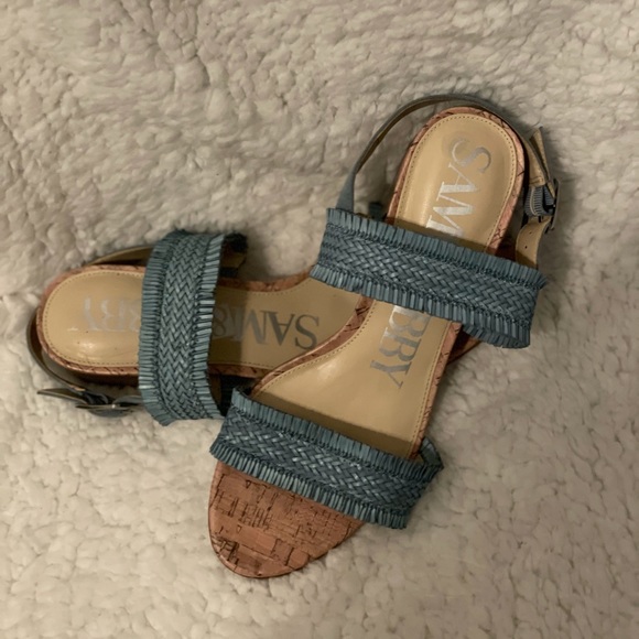 PRELOVED ✨ and Summer Ready Wicker Style Sandals - Picture 3 of 5